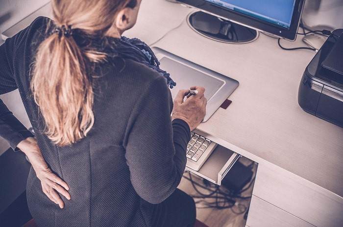 طرز صحیح نشستن