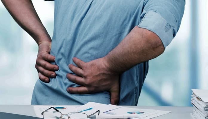 درمان پارگی دیسک کمر با روش‌های نوین فیزیوتراپی و حداقل تهاجمی